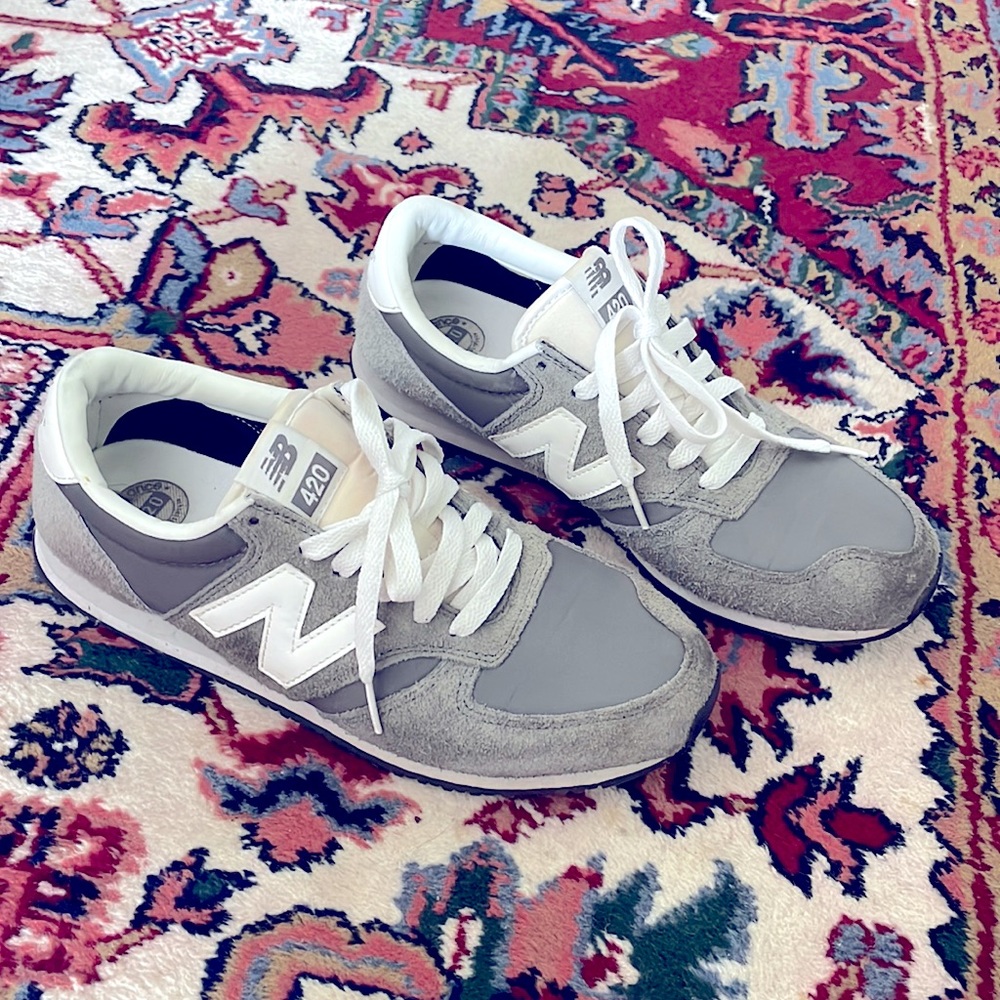 New Balance 420